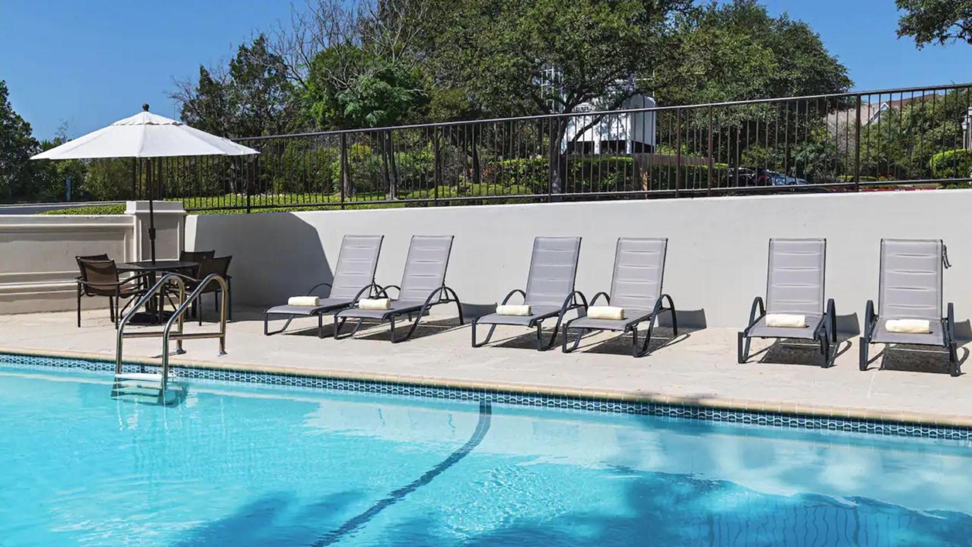 Hyatt Place Austin Arboretum Eksteriør billede
